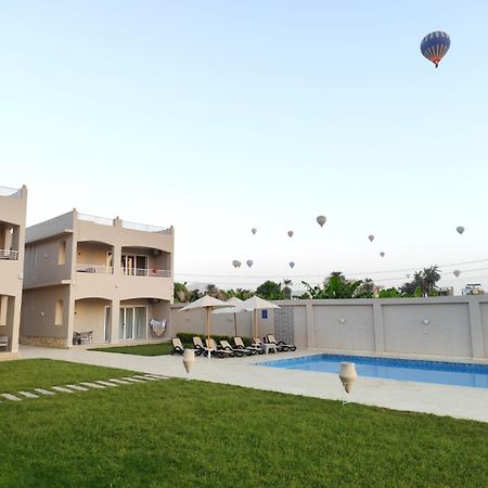 לוקסור Royal Nile Villas - Pool View Apartment 2 מראה חיצוני תמונה