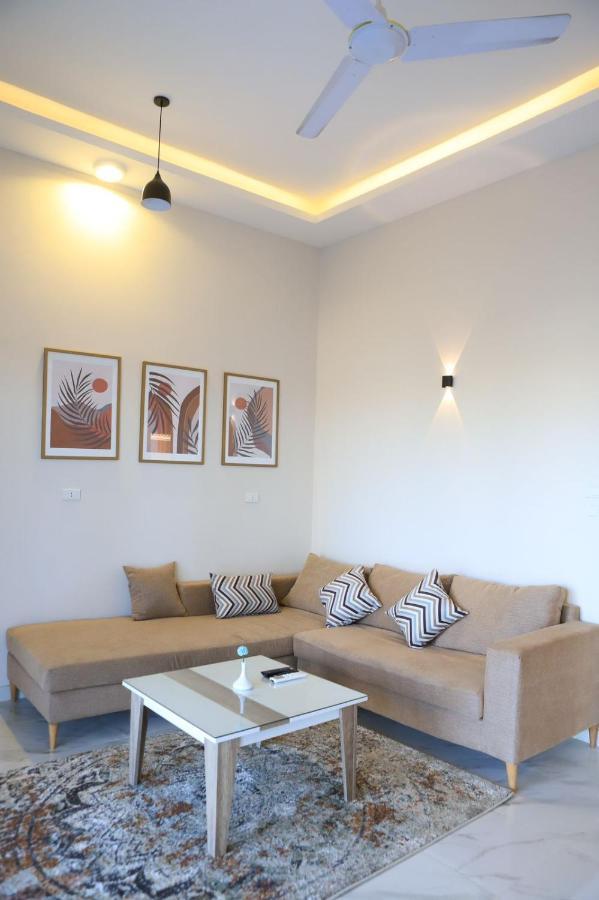 לוקסור Royal Nile Villas - Pool View Apartment 2 מראה חיצוני תמונה
