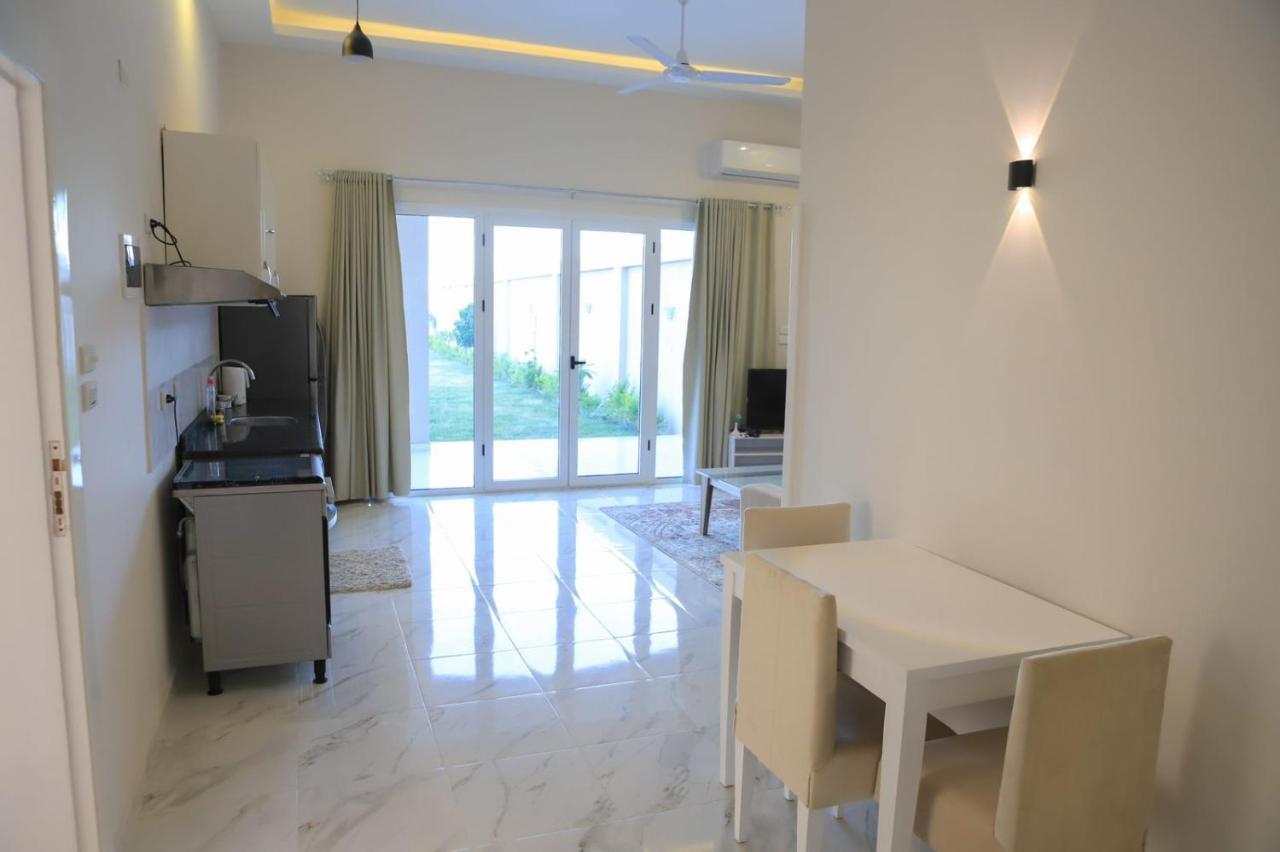 לוקסור Royal Nile Villas - Pool View Apartment 2 מראה חיצוני תמונה
