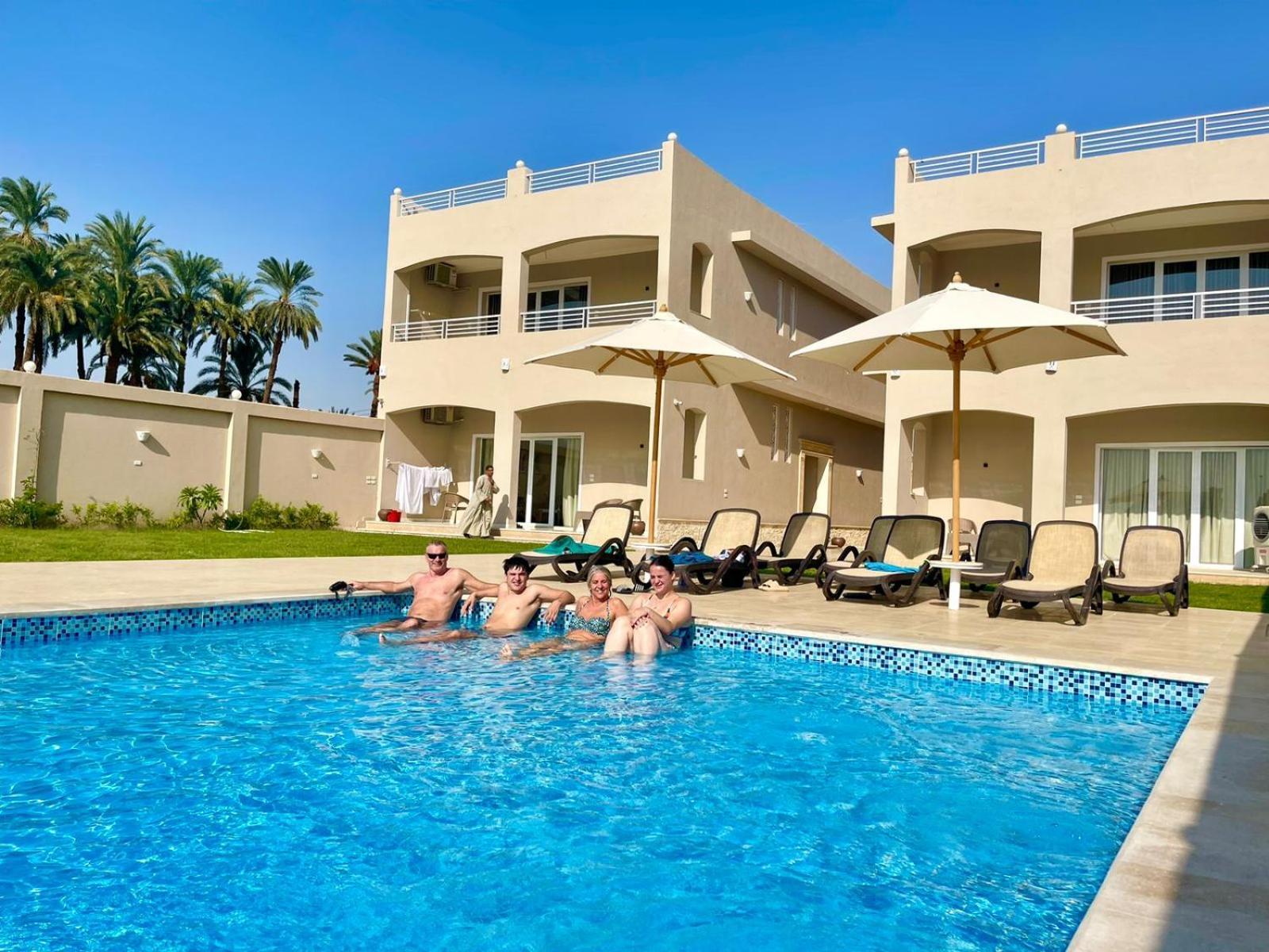 לוקסור Royal Nile Villas - Pool View Apartment 2 מראה חיצוני תמונה